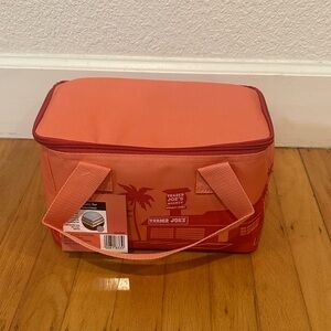 Trader Joe’s peach Insulated mini Storage Bag
